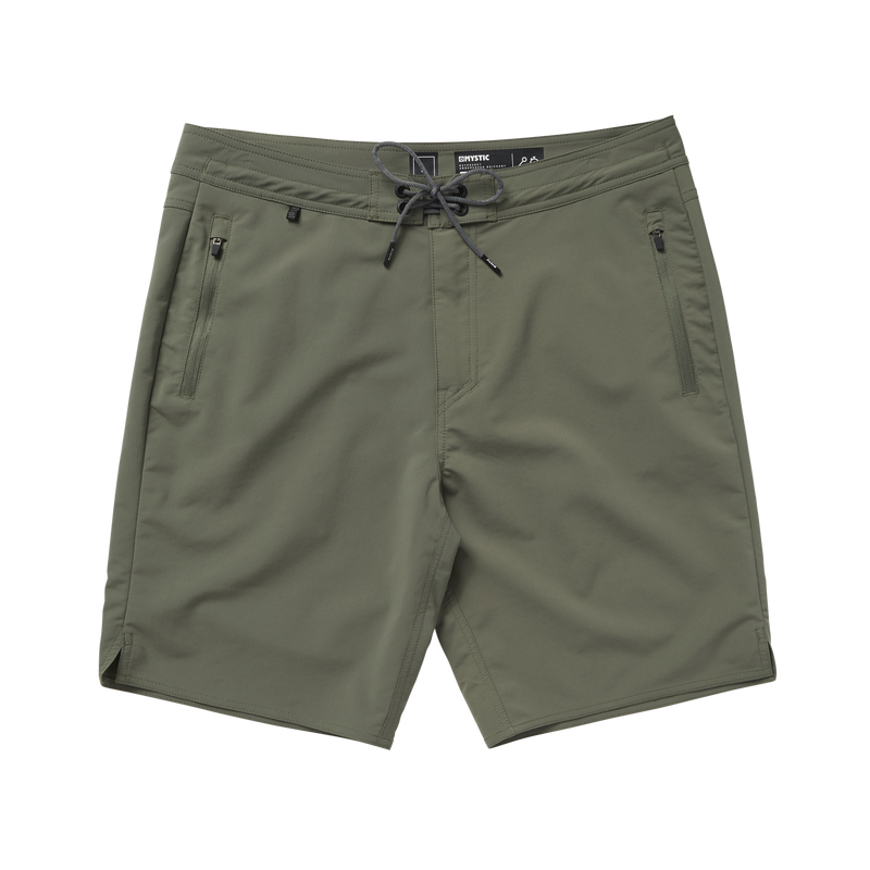 Mystic Trail Hybrid Boardshort 2024